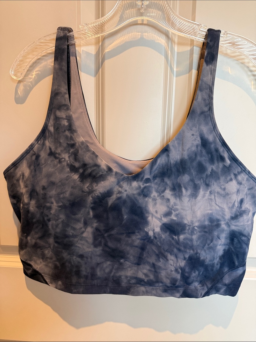 Lululemon Tie-Dye V-Neck Sports Bra in Navy